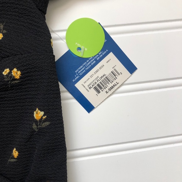 Arizona Floral Dress - Picture 5 of 5